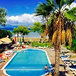 Hotel Koulouris - Corfu 2*