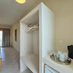 Koulouris - Corfu Kávos