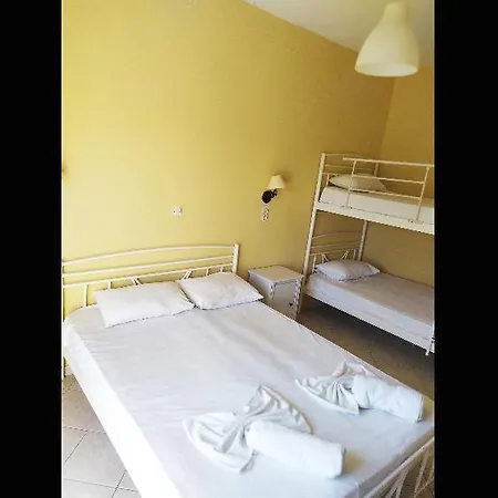 Koulouris 2* Kávos