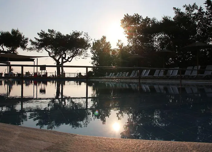 Hotel Koulouris - Corfu 2*