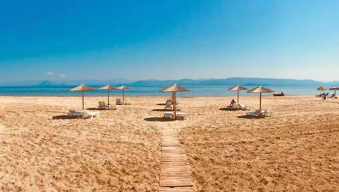 Koulouris - Corfu 2* Kávos