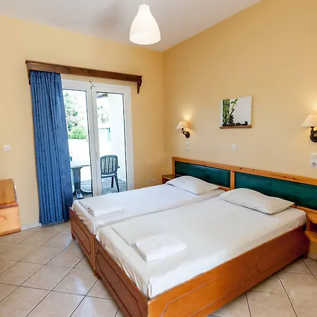 Koulouris - Corfu Kávos