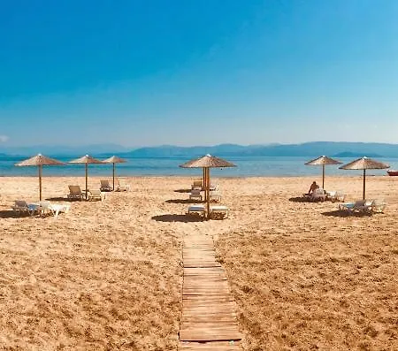 Koulouris - Corfu 2* Kávos